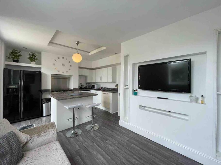 2 Bed Sleeps 6 Beach Retreat St Annes On Sea Villa Lytham St Annes Esterno foto