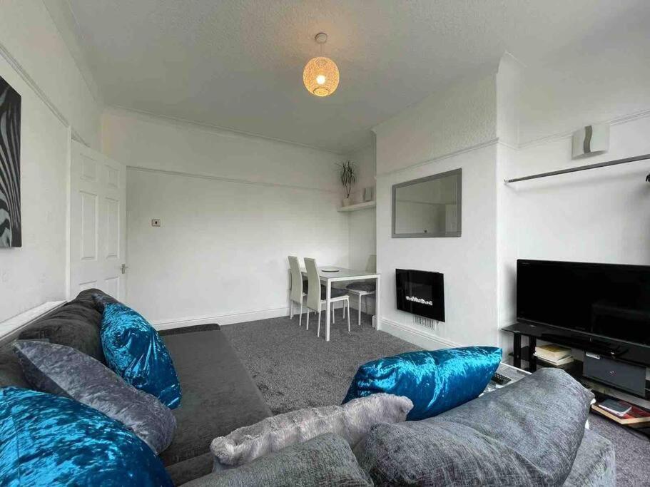 2 Bed Sleeps 6 Beach Retreat St Annes On Sea Villa Lytham St Annes Esterno foto