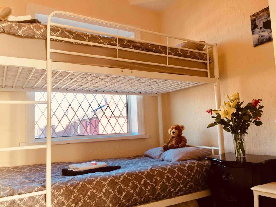 2 Bed Sleeps 6 Beach Retreat St Annes On Sea Villa Lytham St Annes Esterno foto