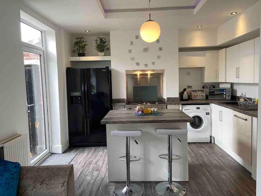 2 Bed Sleeps 6 Beach Retreat St Annes On Sea Villa Lytham St Annes Esterno foto