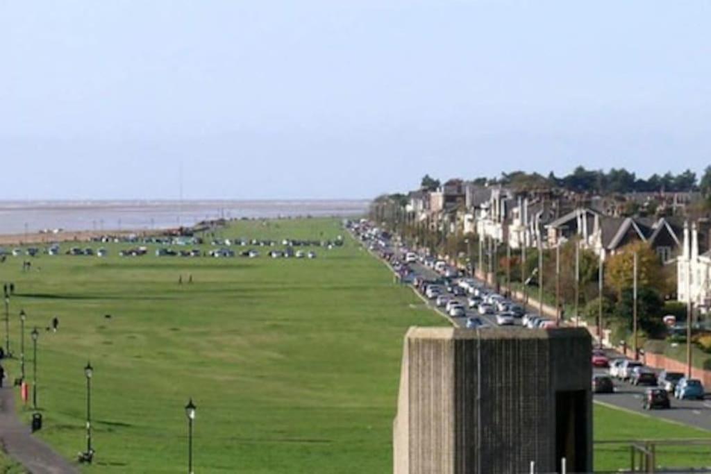 2 Bed Sleeps 6 Beach Retreat St Annes On Sea Villa Lytham St Annes Esterno foto